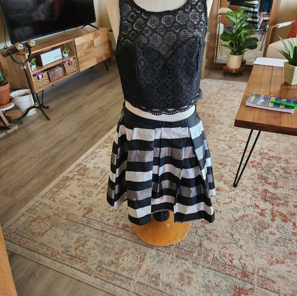 Formal 2 piece sz 13